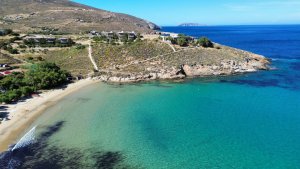 Παραλίες Σέριφος: Πλήρης οδηγός για πρόσβαση, άμμο και φυσική σκιά