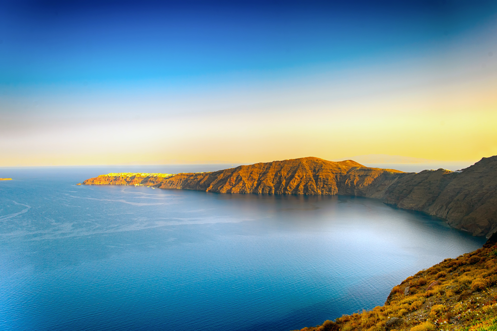 santorini caldera